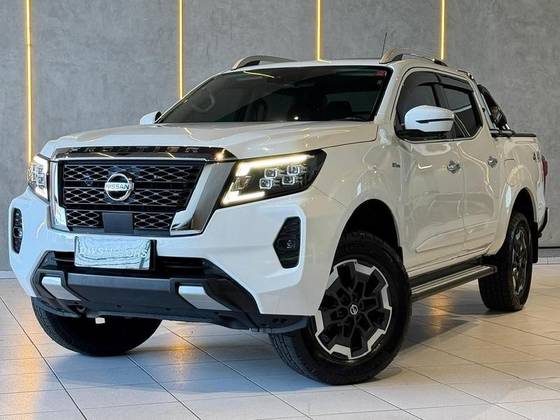 NISSAN FRONTIER 2.3 16V TURBO DIESEL PLATINUM CD 4X4 AUTOMÁTICO NISSAN FRONTIER 2.3 16V TURBO DIESEL PLATINUM CD 4X4 AUTOMÁTICO